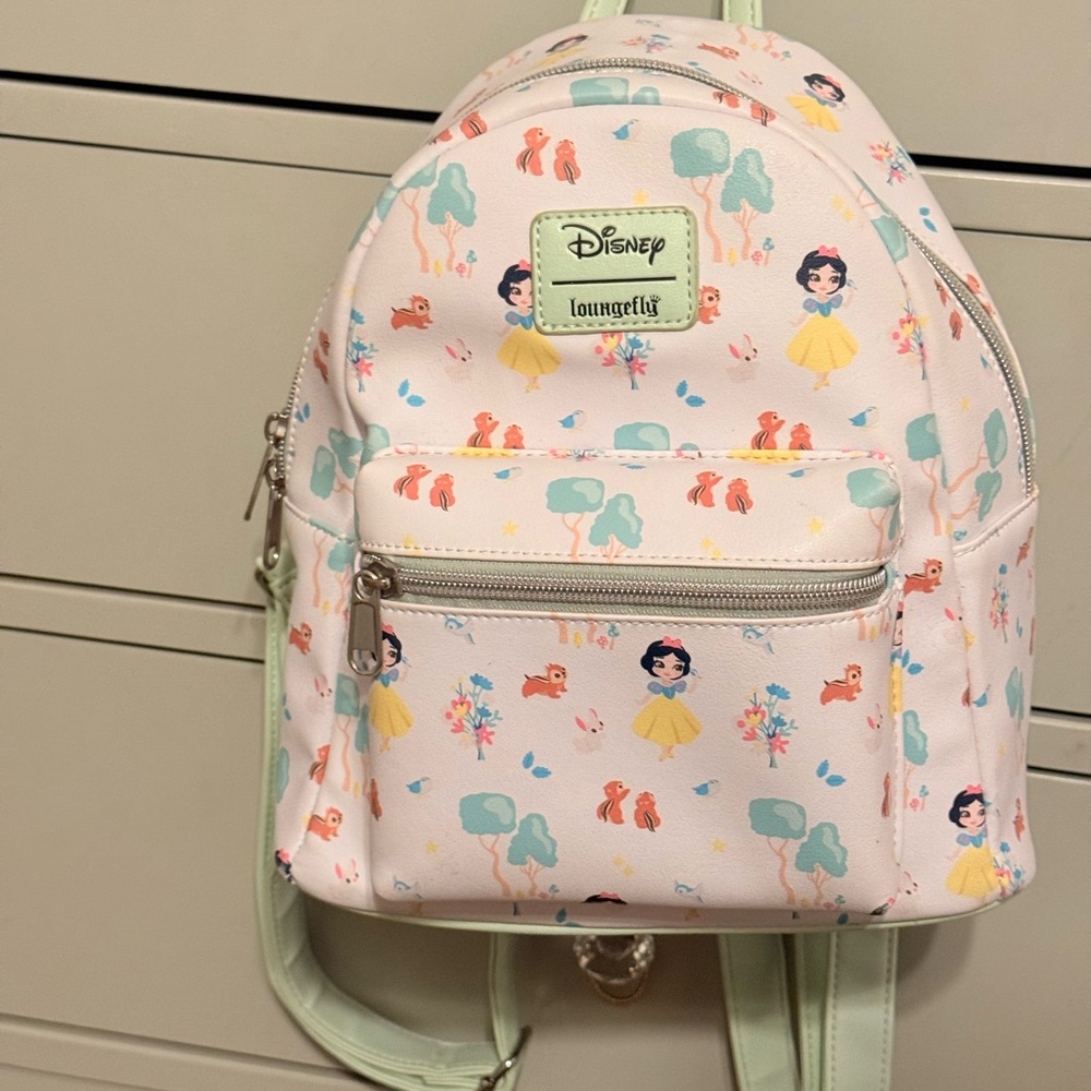 Loungefly Backpack Disney Snow White.